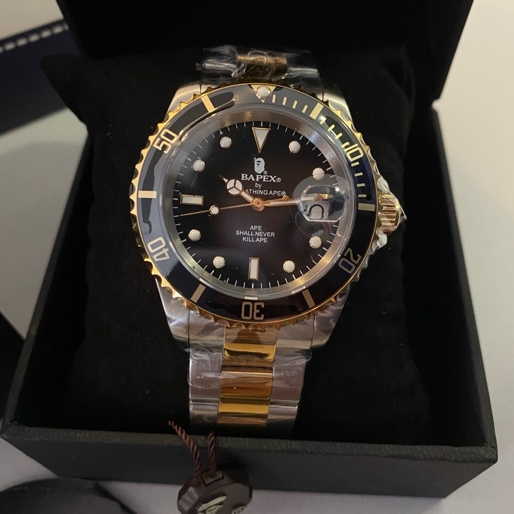 bapex watch type1